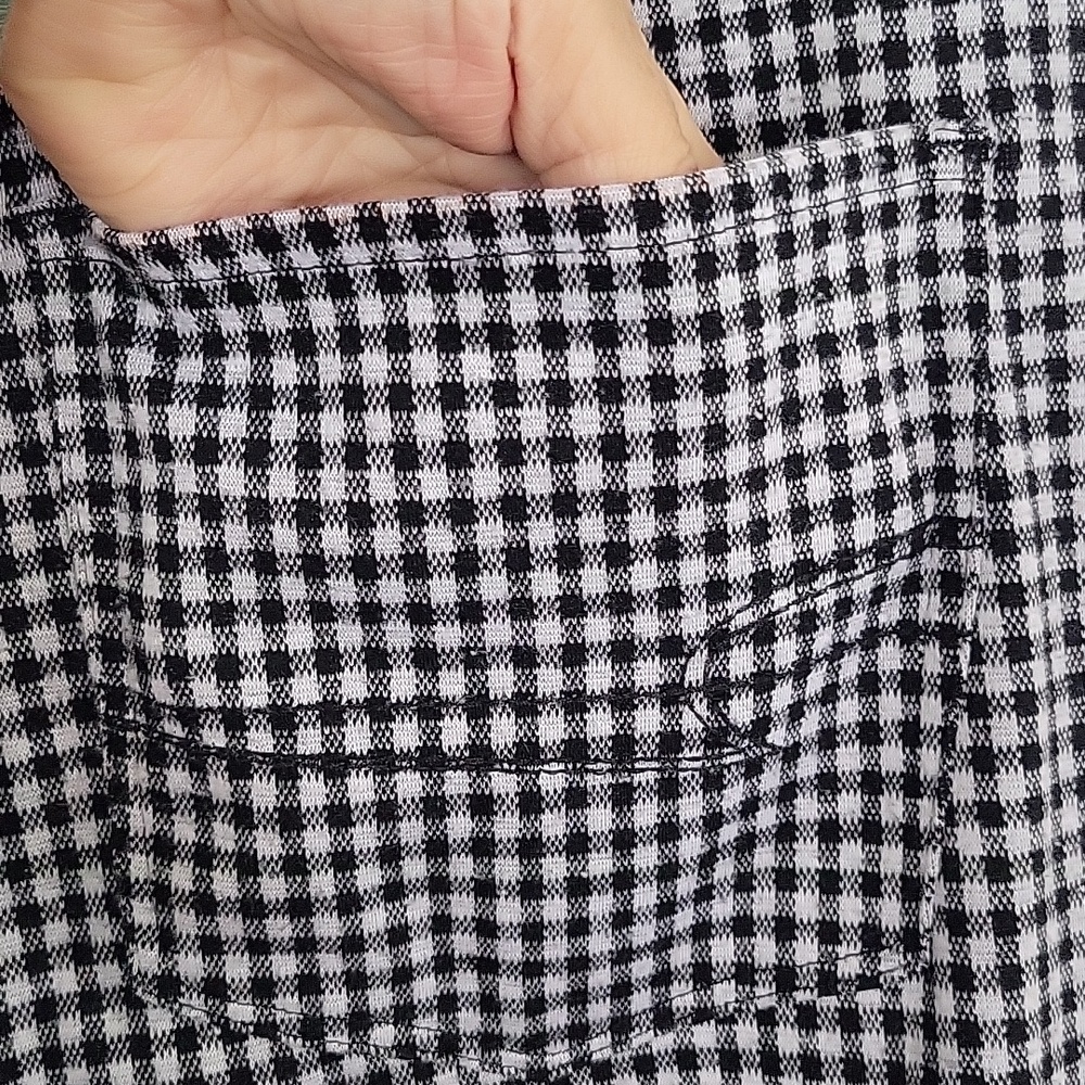 American Eagle Pants, 6, Black/White Checker. - Picture 7 of 13